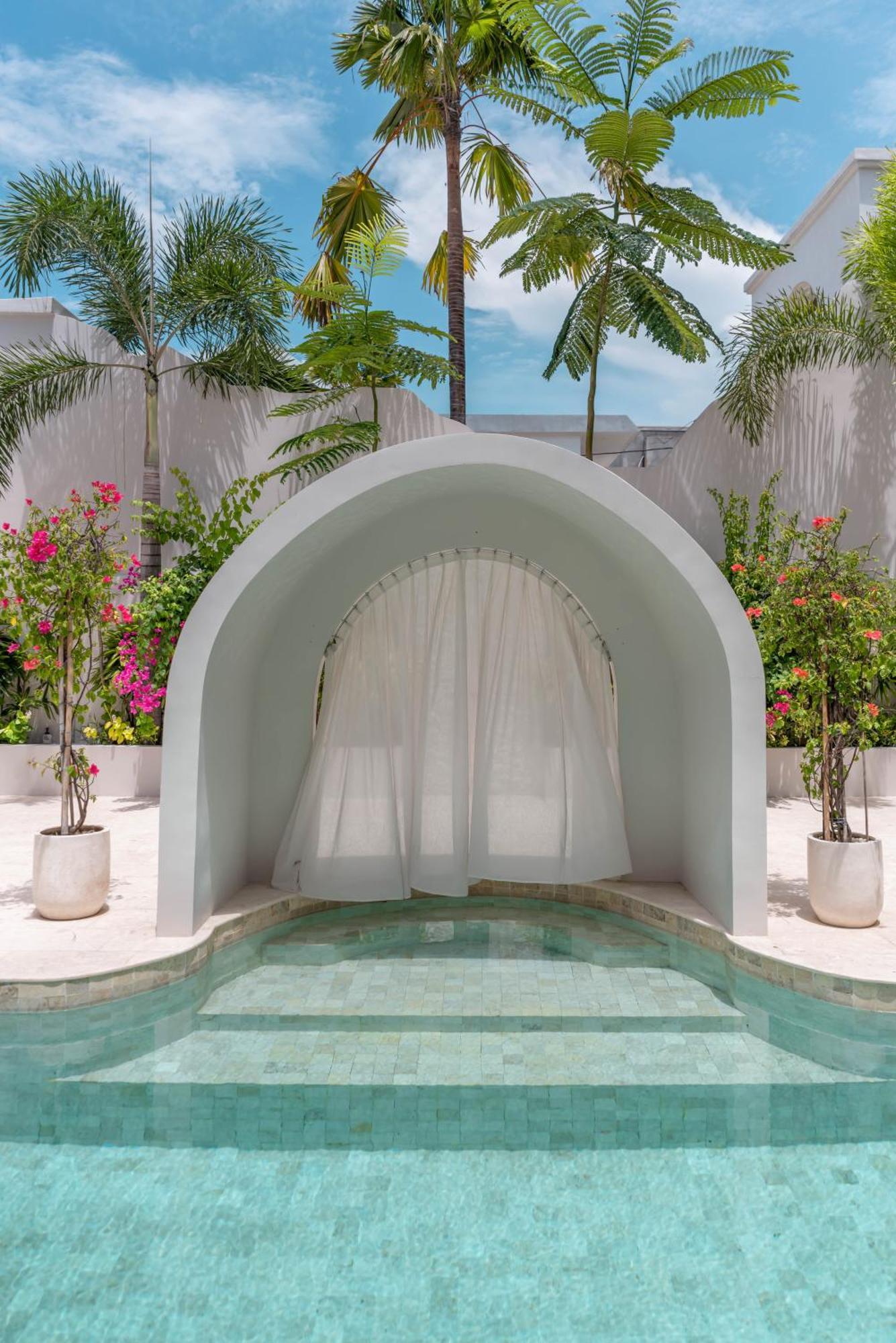 Villa Milana: 5Br Mediterrenean Villa In Canggu Ngoại thất bức ảnh