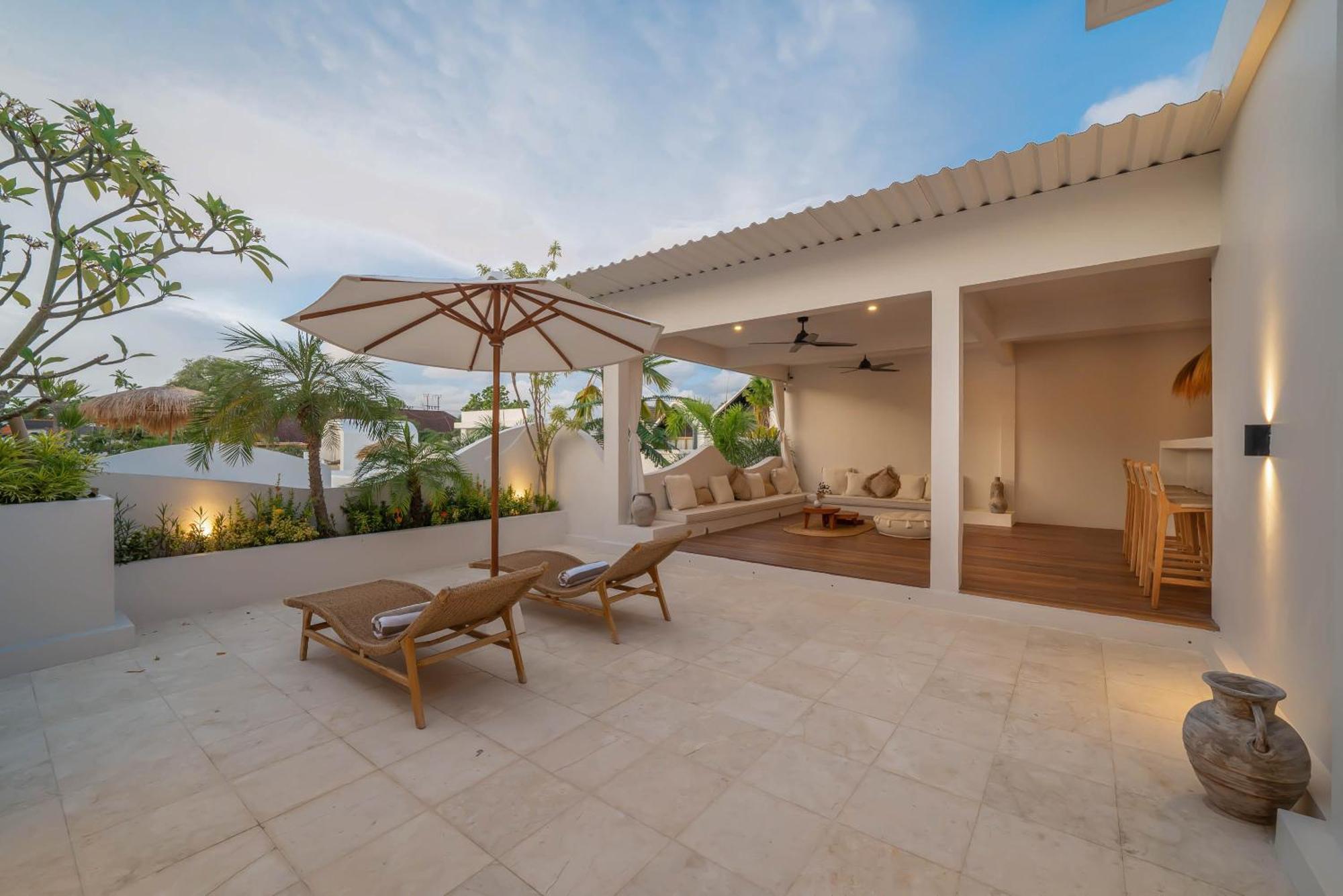 Villa Milana: 5Br Mediterrenean Villa In Canggu Ngoại thất bức ảnh